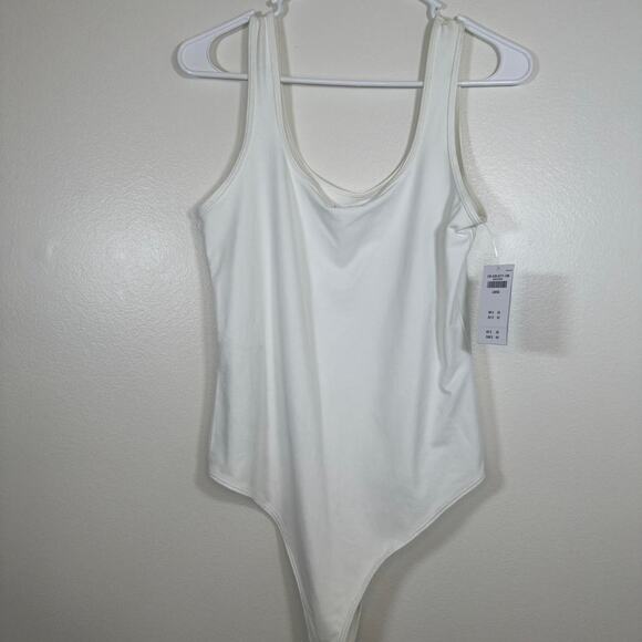 NWT Abercrombie & Fitch Soft A&F Collection thong bodysuit. White. Size large. - Picture 1 of 1